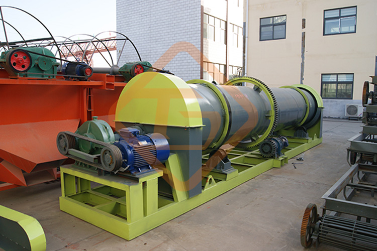 攪齒轉股復合造粒機.jpg
