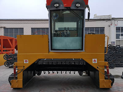 使用有機(jī)肥翻堆機(jī)對(duì)于有機(jī)肥的生產(chǎn)發(fā)酵都有哪些好處？
